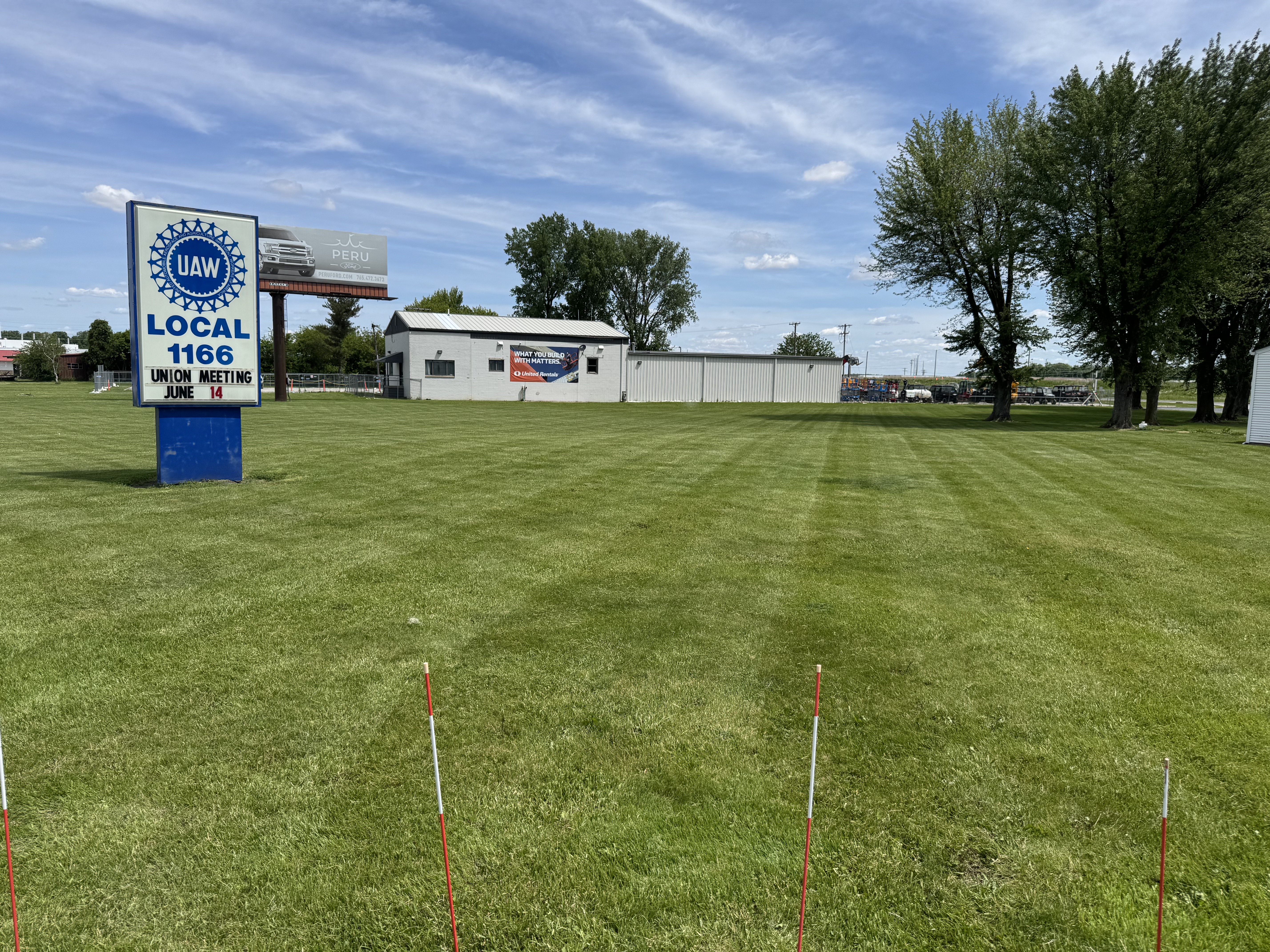 Commercial Lawn Care 2