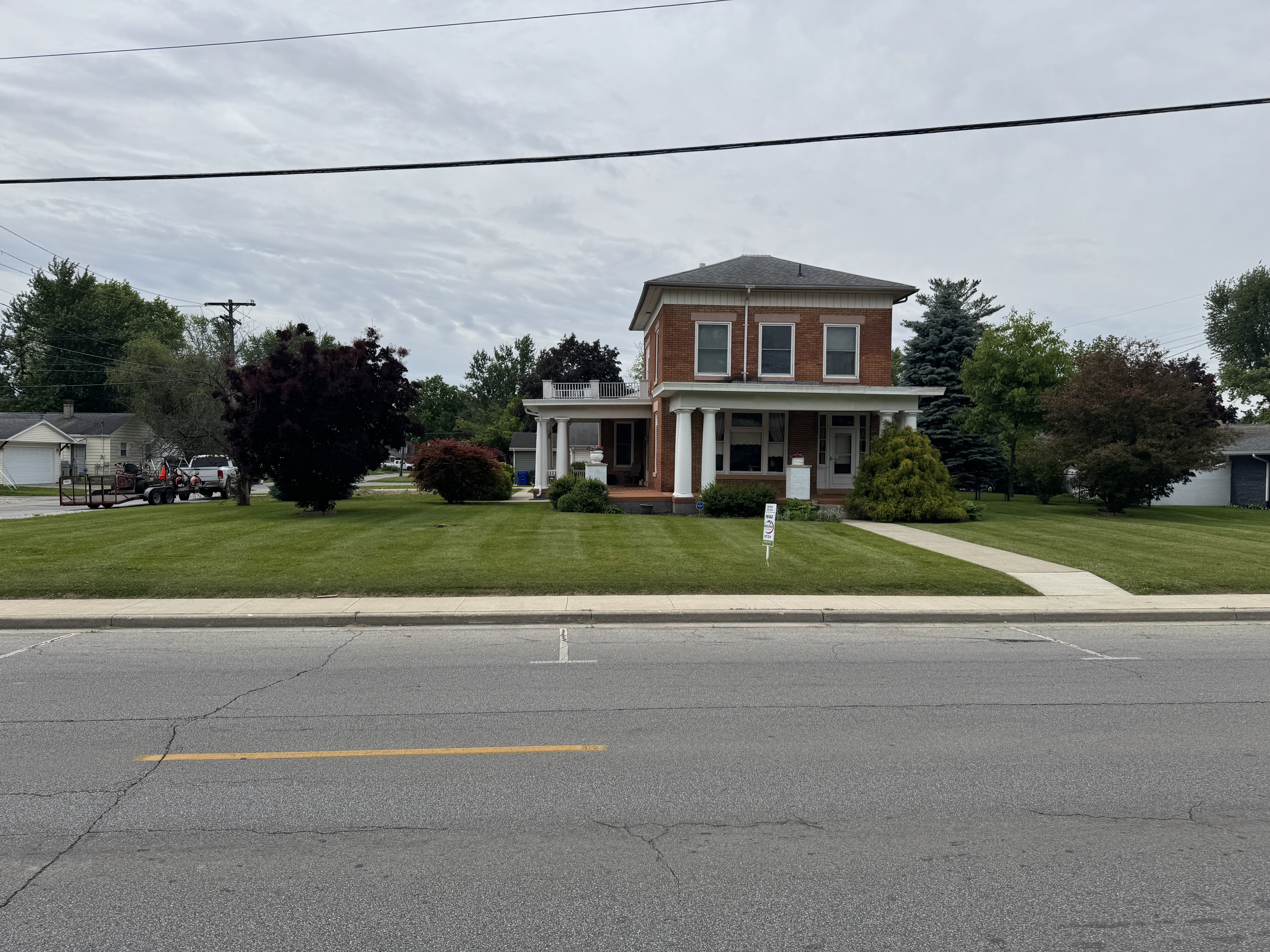 Residential Lawn Care 3